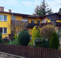 Großzügige Erdgeschoss Wohnung mit Garten und Terrasse - Petersberg