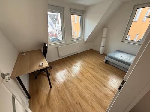Foto - 3 Zimmer Dachgeschoßwohnung in Stuttgart