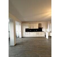 Nürnberg Sanierte 2-Zimmer-Wohnung mit Einbauküche 900€ kalt