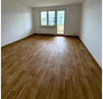 Gemütliche 2-RW mit Balkon! - 236,00 EUR Kaltmiete, in Weida (PLZ: 07570)