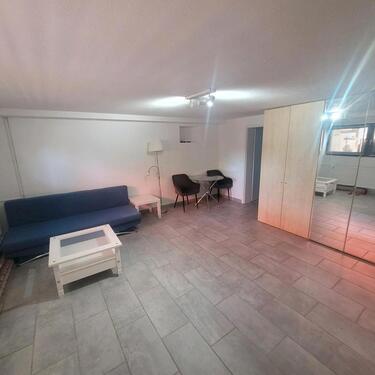 Foto - 2 Zimmer Souterrain-Wohnung mit seperatem Eingang ca. 40 qm