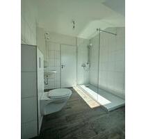 Hochwertige Dachgeschosswohnung nahe Schiedersee zu vermieten - Horn-Bad Meinberg