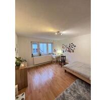 WG Zimmer in 3er WG - 430,00&nbsp;EUR Kaltmiete, ca.&nbsp; 70,00&nbsp;m&sup2; in Nürnberg (PLZ: 90449) Gebersdorf