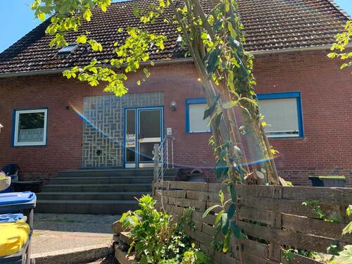 Foto - 3 Familienhaus - 285.000,00 EUR Kaufpreis,