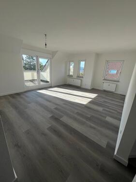 Foto - 2-Zimmer Wohnung mit Balkon, Tiefgaragenstellplatz und Kellerraum