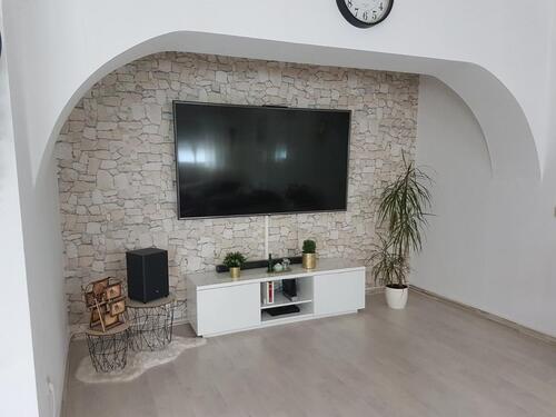 Foto - Großzügige 3,5 Zimmerwohnung, EG., mit Aussicht auf die Enz