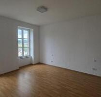 Große 4 ZKB Wohnung Waldrandlage zu vermieten - Quierschied