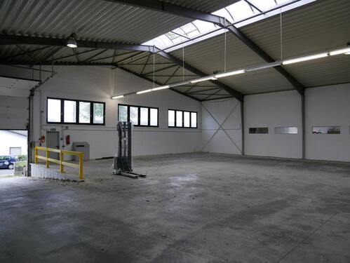 Foto - Hallenfläche Halle Lager zu vermieten, teilbar ab 150m2 ab 5€qm