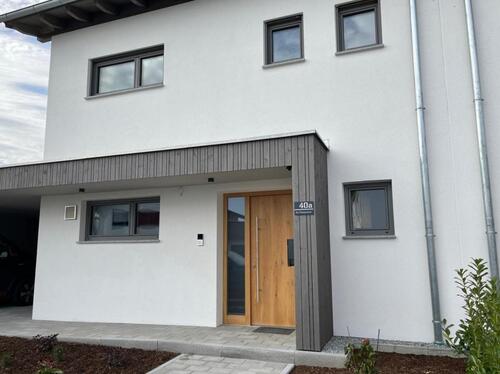 Foto - moderne, lichtdurchflutete DHH mit Garten und Küche, ab sofort