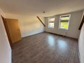Foto - 5 Raum Wohnung 105qm - 720,00&nbsp;EUR Kaltmiete, ca.&nbsp; 105,00&nbsp;m&sup2;
