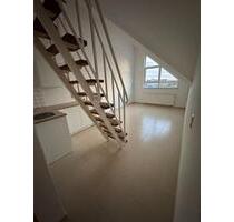 frisch renovierte 2 Zimmer Maisonette Wohnung mit Küche und Stell - Germersheim