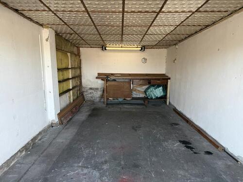 Foto - Garage Stellplatz zu vermieten - 110,00 EUR Miete,