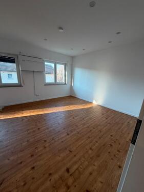 Foto - Erstbezug nach Kernsanierung 3- Zimmer Wohnung