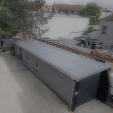Foto - XXL-Garage für Transporter mit Büroraum