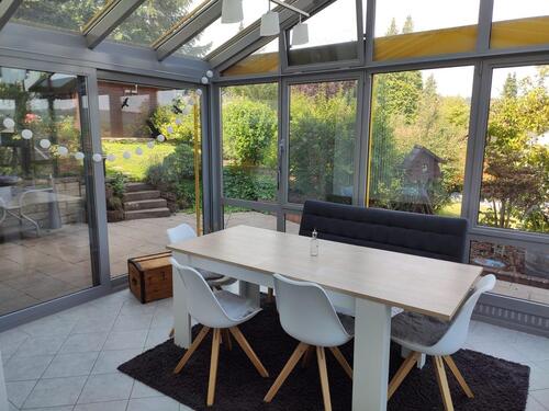 Foto - Charmante 2-Zimmer Wohnung mit Wintergarten und Terrasse