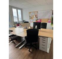 Voll ausgestattetes 1-Zimmer-Büro in attraktivem Bürokomplex - Althengstett