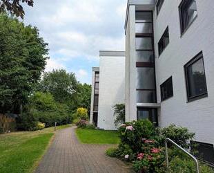 Provisionsfrei: Helle Wohnung in begehrter Lage von Oststeinbek