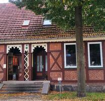 Großzügiges Zweifamilienhaus mitten in Dargun