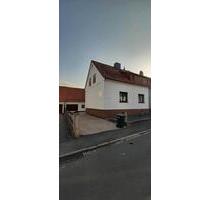 Doppelhaushälfte mit Garten und Nebengebäude in Lödingsen - Adelebsen