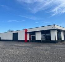 Lagerhalle mit Ausstellung und Bürobereich - Hamminkeln