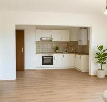 Castrop-Rauxel, Friedrichstr. 39 – Frisch renovierte 3-Zimmer-Wohnung mit Balkon im 2. OG