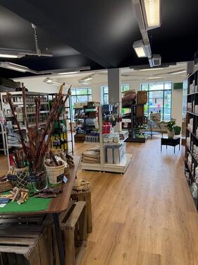 Foto - Verpachte Ladenfläche eigener Raum plus Fläche Hundefriseur