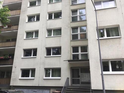 Foto - Modernisierte 3 Zimmerwohnung mit Balkon