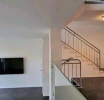 Gepflegtes 4-Zimmer-Reihenhaus mit EBK in Bad Windsheim