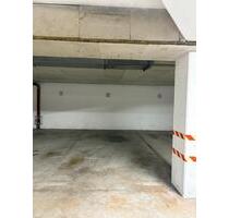 Tiefgaragenstellplatz 53113 Bonn Südstadt