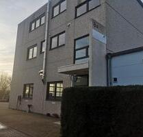 Funktionale Büro- Praxisfläche mit flexibler Raumaufteilung und Stellplätzen - Grevenbroich Hemmerden