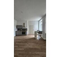 Schöne gemütliche 1 Zimmer Wohnung. Mit Ebk Teil möbliert. - Magdeburg Leipziger Straße