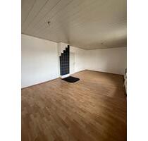 3-Zimmer-Wohnung mit Garten.& 2 Stellpl. Niederneisen ab 06 26