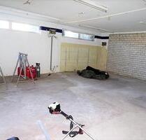 Lagerräume 80qm + 2 Garagen in 26529 Wirdum zu vermieten - Upgant-Schott