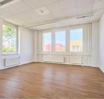 Renoviertes Büro in Potsdam mit Internet & Telefon&Teeküche