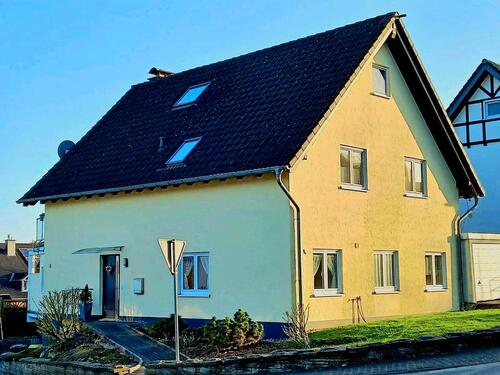 Foto - Zweifamilienhaus, freistehend - 469.000,00&nbsp;EUR Kaufpreis, ca.&nbsp; 160,00&nbsp;m&sup2;