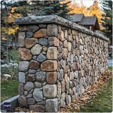 Foto - Steinmetz aus Irland frei für neue Projekte Mitte Ende des Jahres