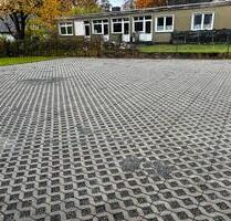 Stellplatz für Wohnwagen, Wohnmobil, PKW und Anhänger - Springe