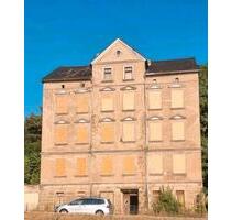 Mehrfamilienhaus Sanierungsbedürftiges zu verkaufen - Sebnitz