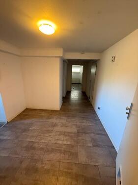 Foto - 2ZKB in ruhiger Lage - 875,00&nbsp;EUR Kaltmiete, ca.&nbsp; 95,00&nbsp;m&sup2;