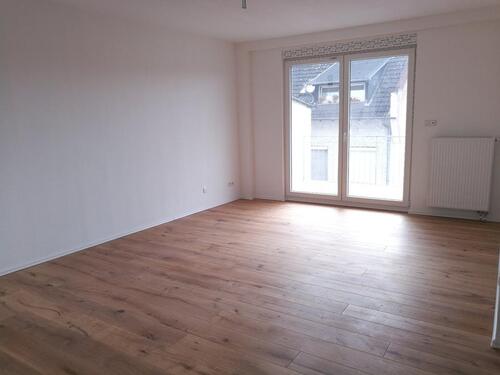 Foto - 3 Zimmer Wohnung 90m² Balkon - 990,00 EUR Kaltmiete,