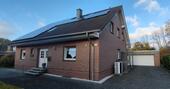 Foto - Einfamilienhaus mit Einliegerwohnung, PV-Anlage, Wärmepumpe
