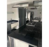 6-Zimmer Maisonette Wohnung - 1.600,00&nbsp;EUR Kaltmiete, ca.&nbsp; 180,00&nbsp;m&sup2; in Erlangen (PLZ: 91056) Alterlangen