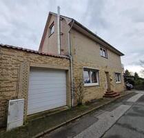 Sanierte 2-Zimmer-Wohnung in 25712 Burg zu vermieten! - Burg (Dithmarschen)