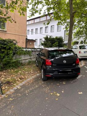 Foto - Zentraler Parkplatz Würzburg Innenstadtnähe Stellplatz Sanderau