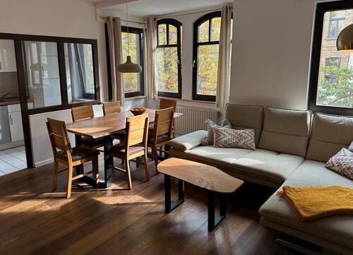 Foto - Stilvoll möblierte 2-Zimmer-Wohnung am Eigelstein