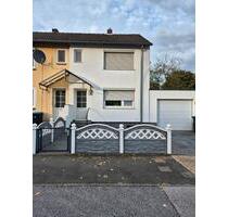 Reiheneckhaus mit Garage - 389.500,00&nbsp;EUR Kaufpreis, ca.&nbsp; 145,00&nbsp;m&sup2; in Kamp-Lintfort (PLZ: 47475)