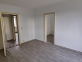Renovierte 3 Zimmer + Küche + Bad + Flur in 39397 Schwanebeck KM 320,00 € - Gröningen