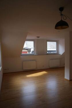 Foto - Solide Altstadtwohnung in Amberg, ca. 80 m2, 2 ZKB, sofort frei