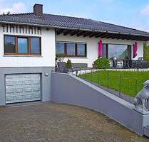 Bungalow mit wundervollem Grundstück zu verkaufen - Oberdreis