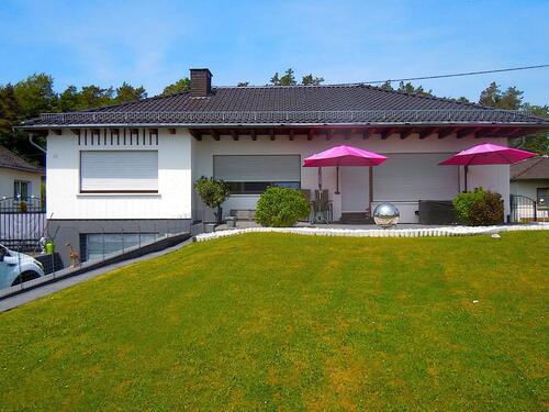 Foto - 5 Zimmer Bungalow in Oberdreis